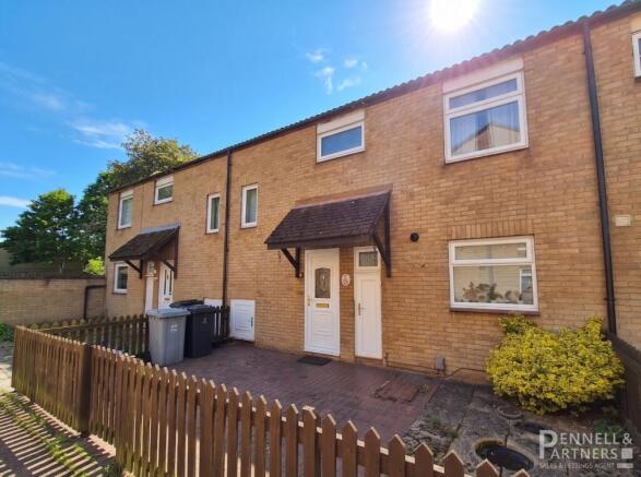 3 bed property, in Bringhurst, £180,000
