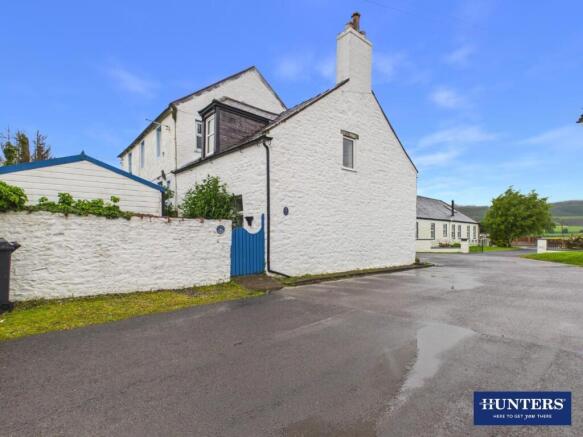 2 bed property, in Carsethorn, £200,000