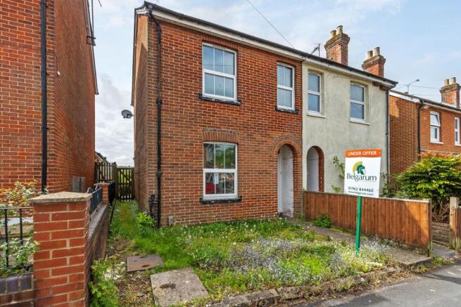 3 bed property, in Gordon Avenue, £425,000