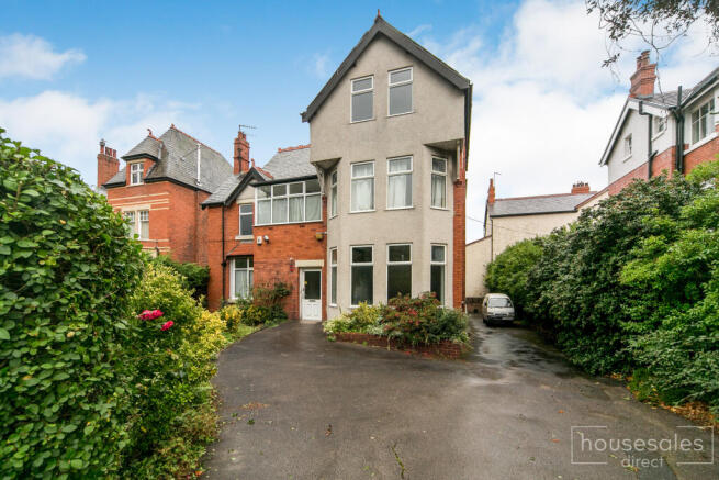 11 bed property, in Conway Road, £275,000