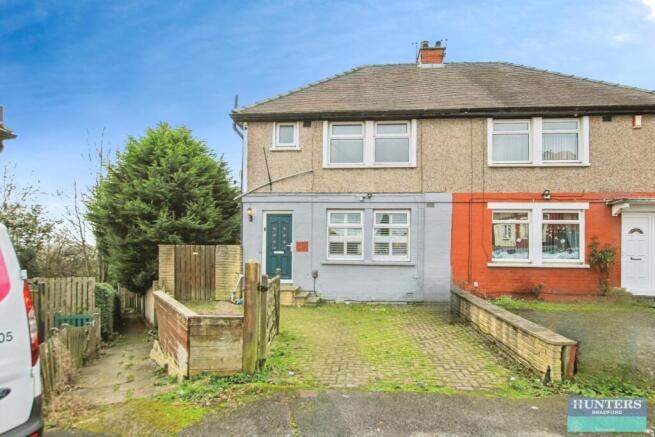 3 bed property, in Thompson Avenue, £110,000
