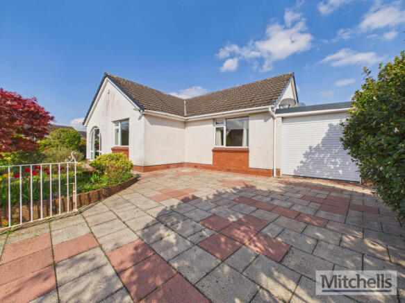 3 bed property, in Blossom Bank, £250,000