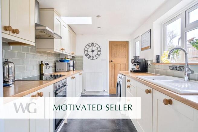 2 bed property, in Topsham, £375,000