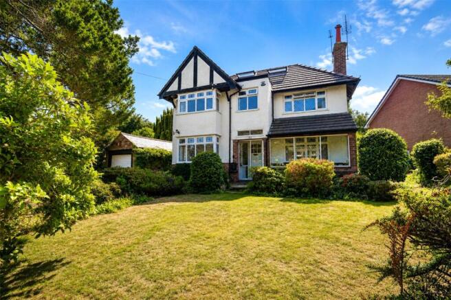 4 bed property, in Irby Road, £550,000