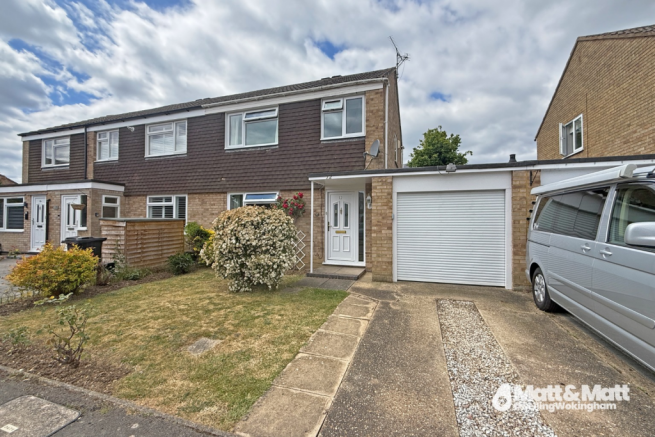 3 bed property, in Wokingham, £425,000