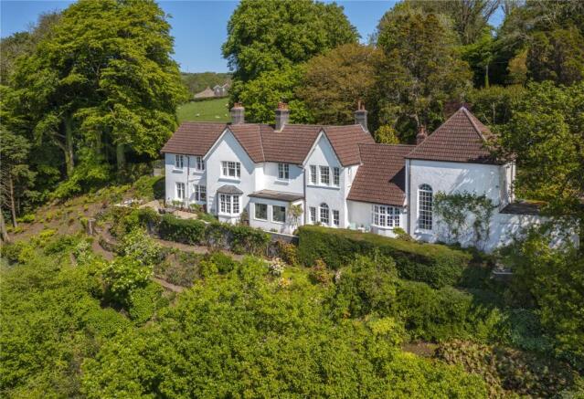 5 bed property, in Bratton Fleming, £1,100,000