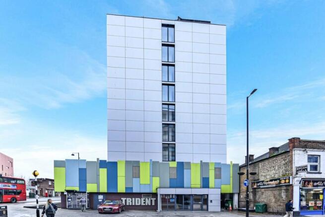 Studio, in Trident House, £175,000