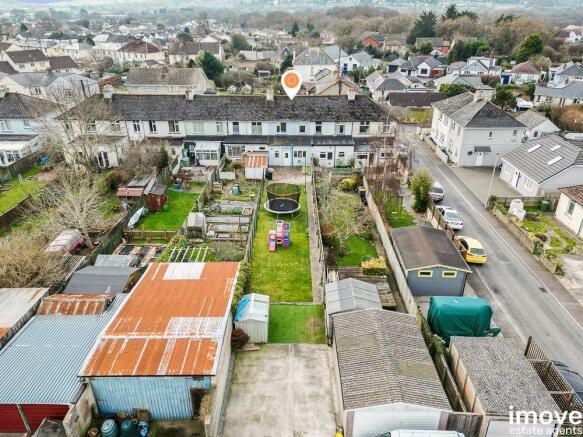 3 bed property, in Ley Lane, £260,000