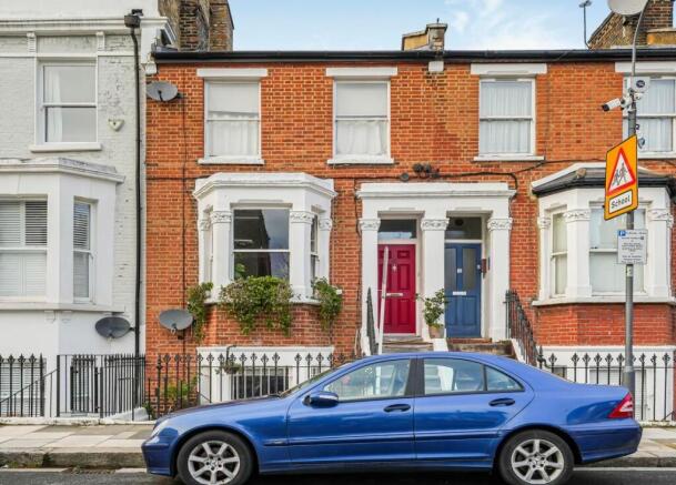 4 bed property, in Halford Road, £1,200,000