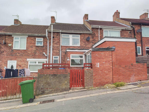 3 bed property, in Harrogate Terrace, £64,000