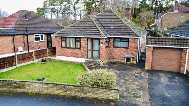 3 bed property, in Andrews Close, £575,000