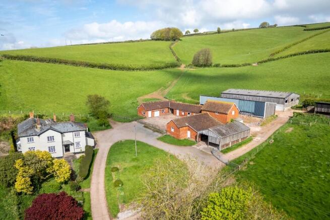 5 bed property, in Copydown Lane, £1,600,000