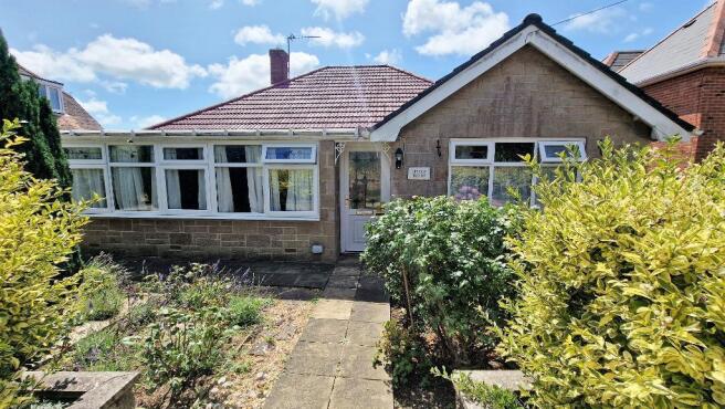3 bed property, in Westfield Road, £465,000