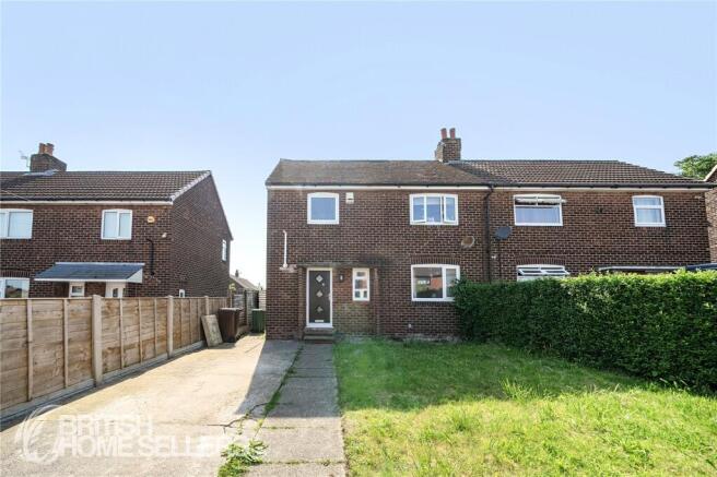 2 bed property, in St. Johns Road, £160,000