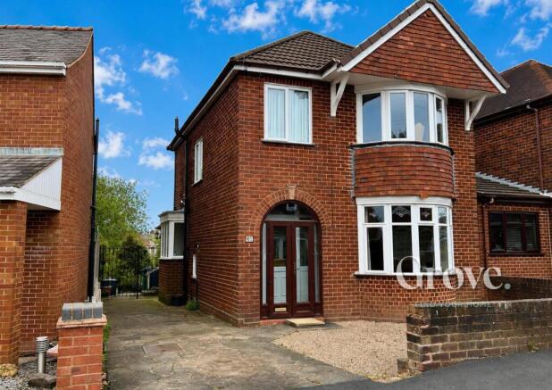 3 bed property, in High Haden Road, £325,000