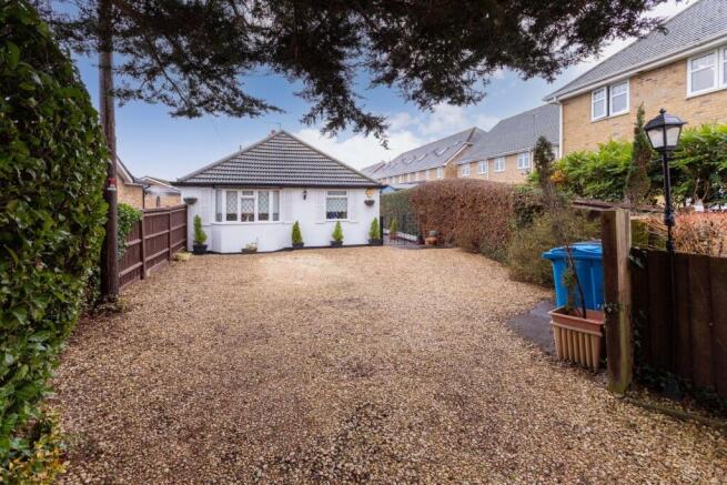 3 bed property, in Windsor Road, £675,000
