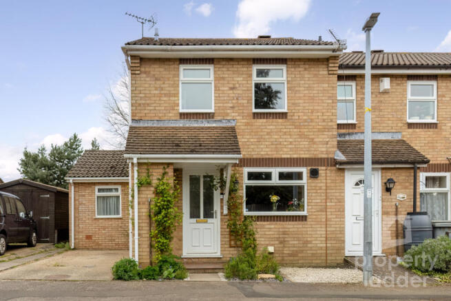 3 bed property, in Arthurton Road, £280,000