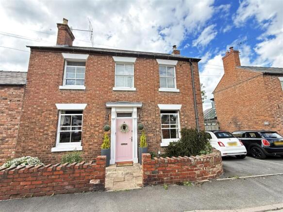 3 bed property, in Bynner Street, £440,000