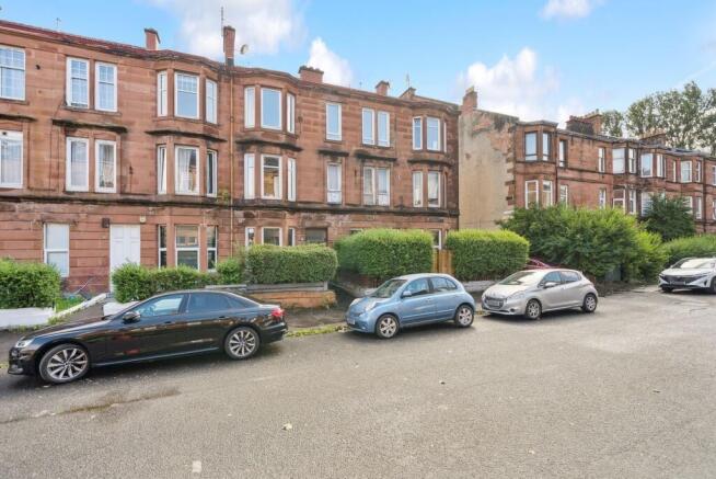 3 bed property, in Percy Street, £185,000