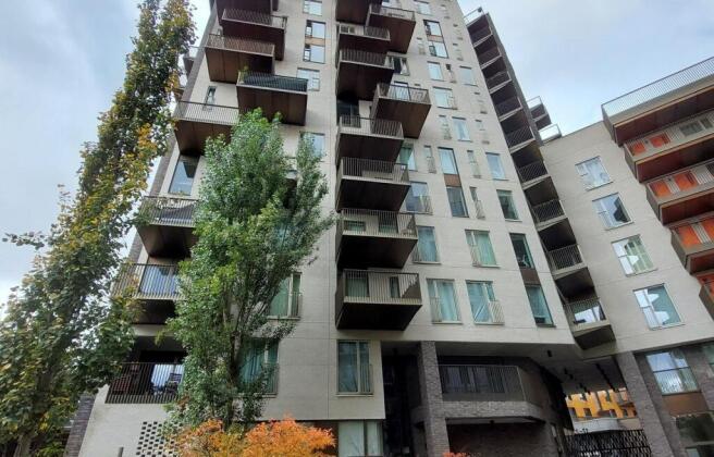 1 bed property, in Maud Street, £348,000