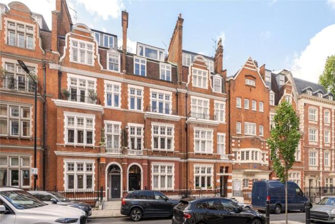 3 bed property, in Palace Court, £1,750,000