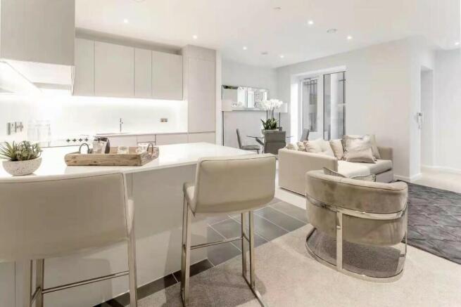 3 bed property, in Blackfriars, £400,000