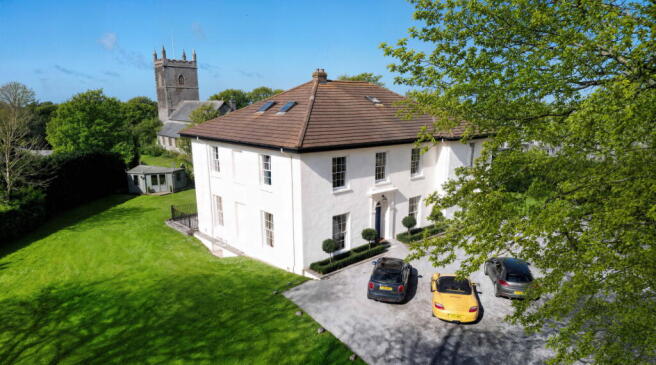 7 bed property, in St Issey, £1,350,000
