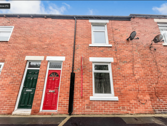 2 bed property, in Shrewsbury St-11% Rental Yield, £57,999