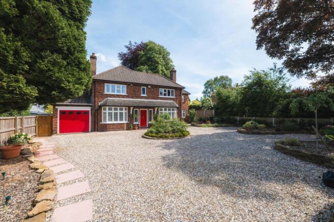4 bed property, in A charming, £650,000