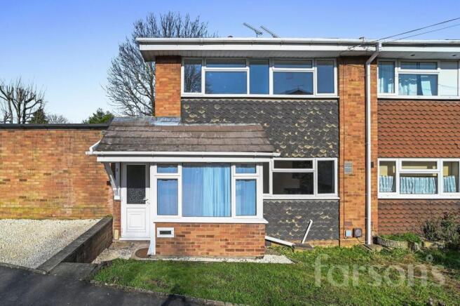 4 bed property, in Pennyfields, £500,000