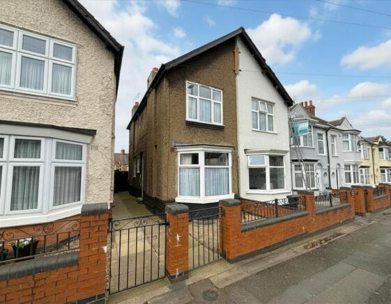 3 bed property, in Humberstone Drive, £275,000