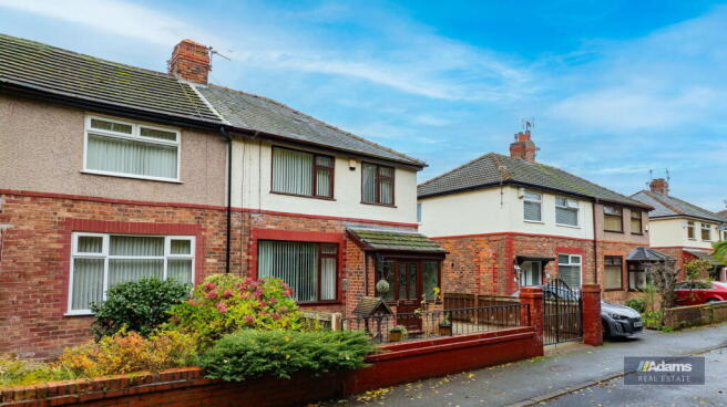 3 bed property, in Birch Grove, £200,000