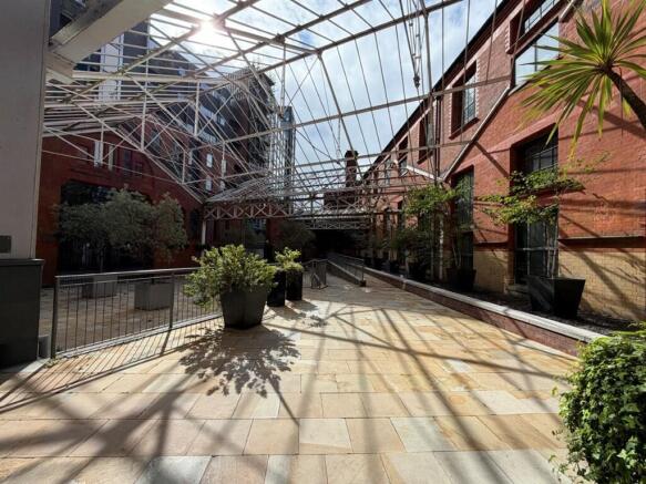 1 bed property, in Mirabel Street, £69,000