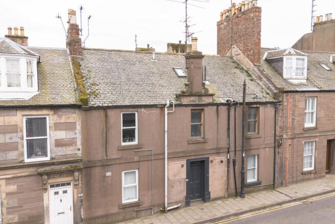 1 bed property, in John Street, £45,000