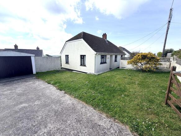 4 bed property, in Trenance, £725,000