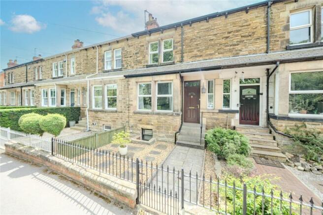 3 bed property, in Sandringham Road, £290,000