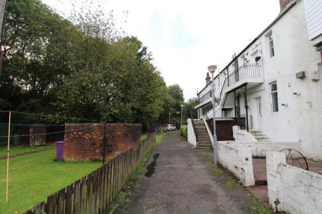 2 bed property, in 8 Riversdale Lane, £75,000