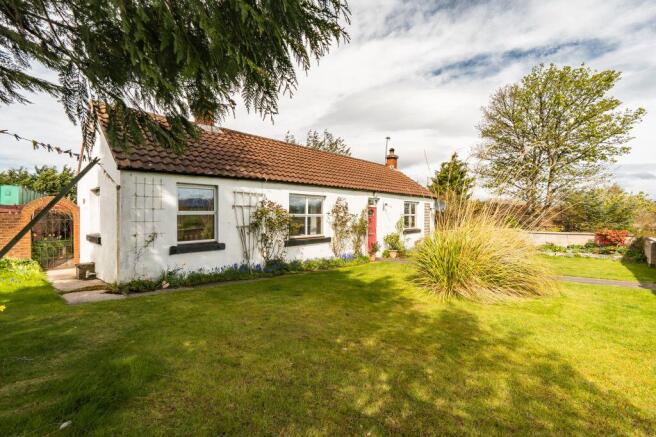 4 bed property, in Edgefield Toll Farm, £525,000
