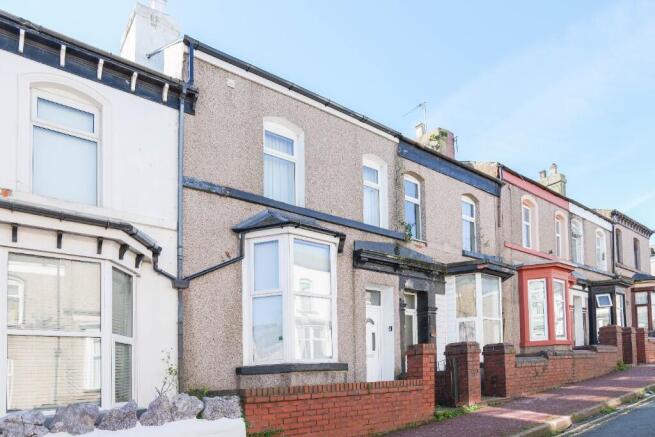 3 bed property, in Lord Street, £112,700