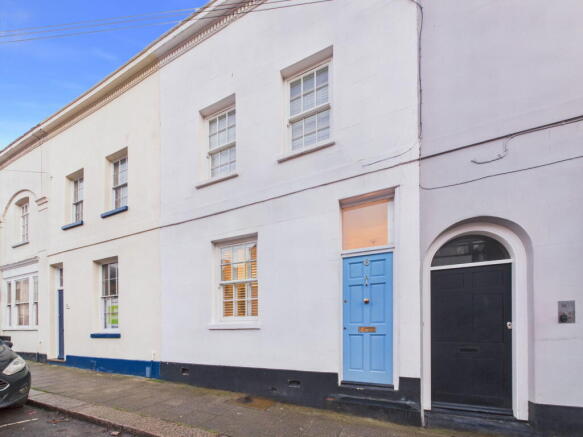 3 bed property, in Charles Street, £375,000