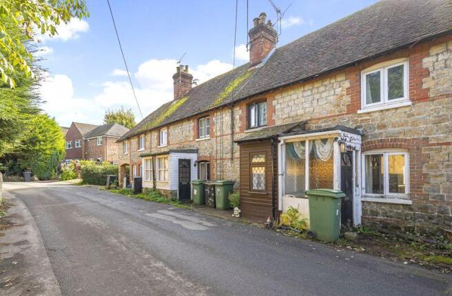 2 bed property, in The Quarries, £185,000