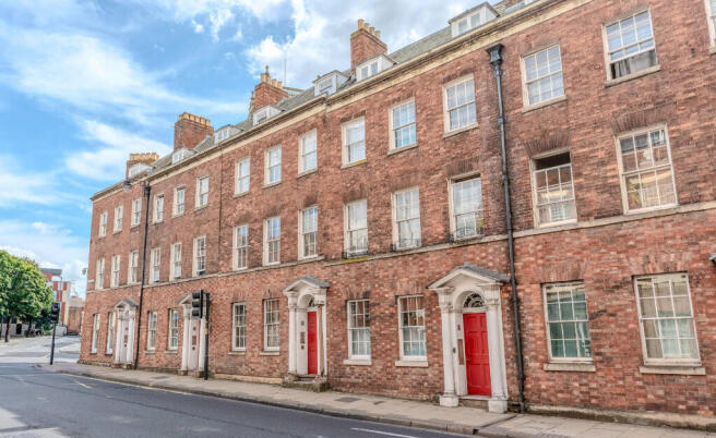25 bed property, in Bridge Street, £1,000,000