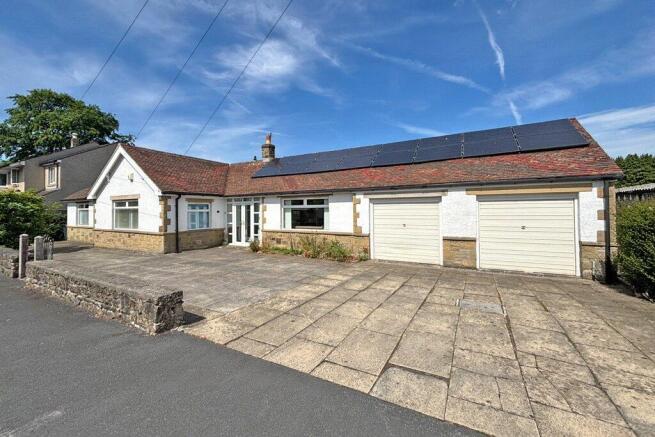 4 bed property, in 16 Riversway, £525,000