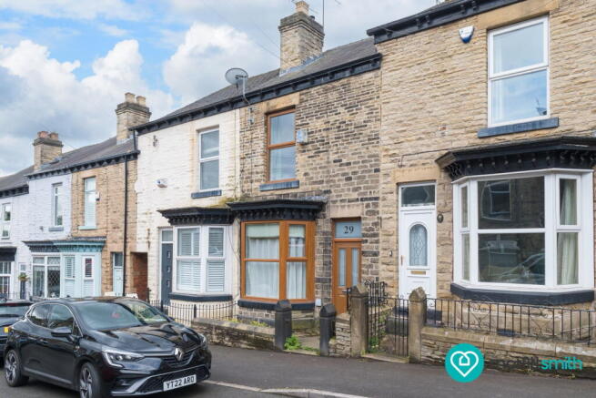 3 bed property, in Wynyard Road, £200,000
