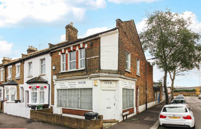 3 bed property, in Ashville Road, £795,000