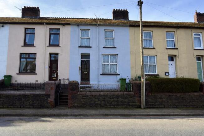 3 bed property, in Park View Terrace, £99,995