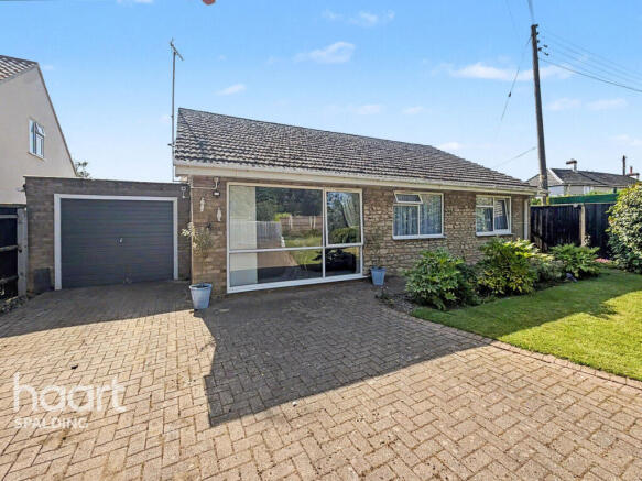 3 bed property, in Spalding PE12, £300,000