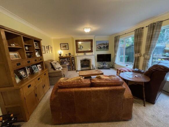 3 bed property, in The Gardens, £525,000