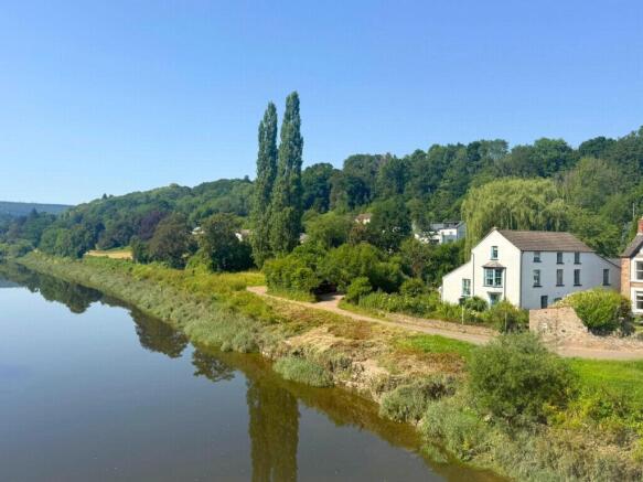 4 bed property, in Quay House, £665,000