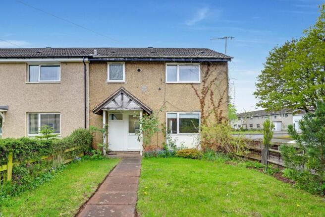 3 bed property, in Hillcrest Close, £170,000